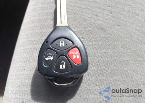 2011 Toyota Corolla Le z USA, uszkodzony, nr VIN 2T1BU4EE4BC679112